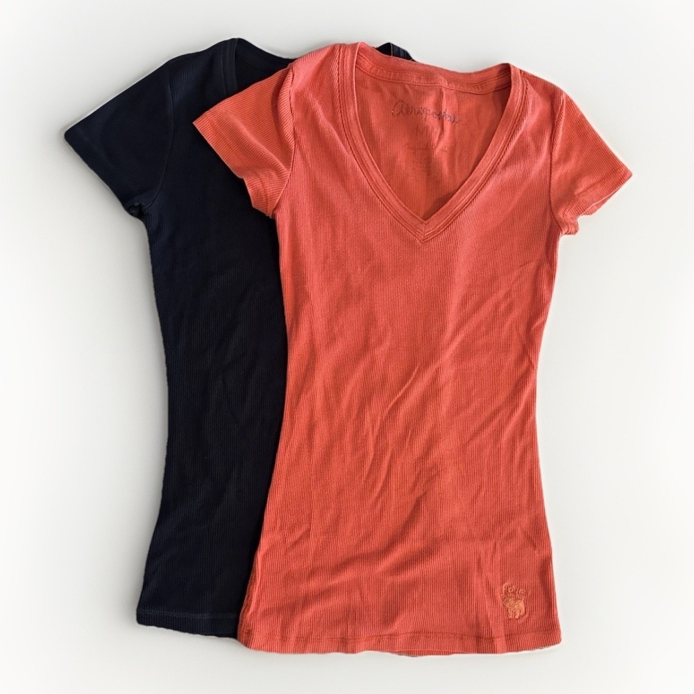 (2) VTG Aeropostale Y2K V Neck Ribbed Baby Tee Henley Babydoll Mallcore Medium